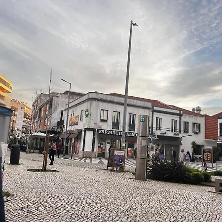 아파트 2room Cozy Center Caparica